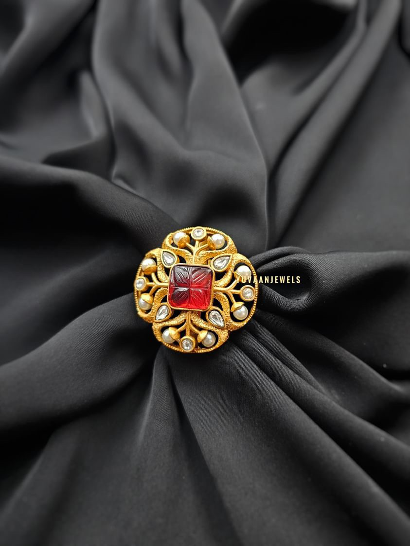 Advit handcrafted ring