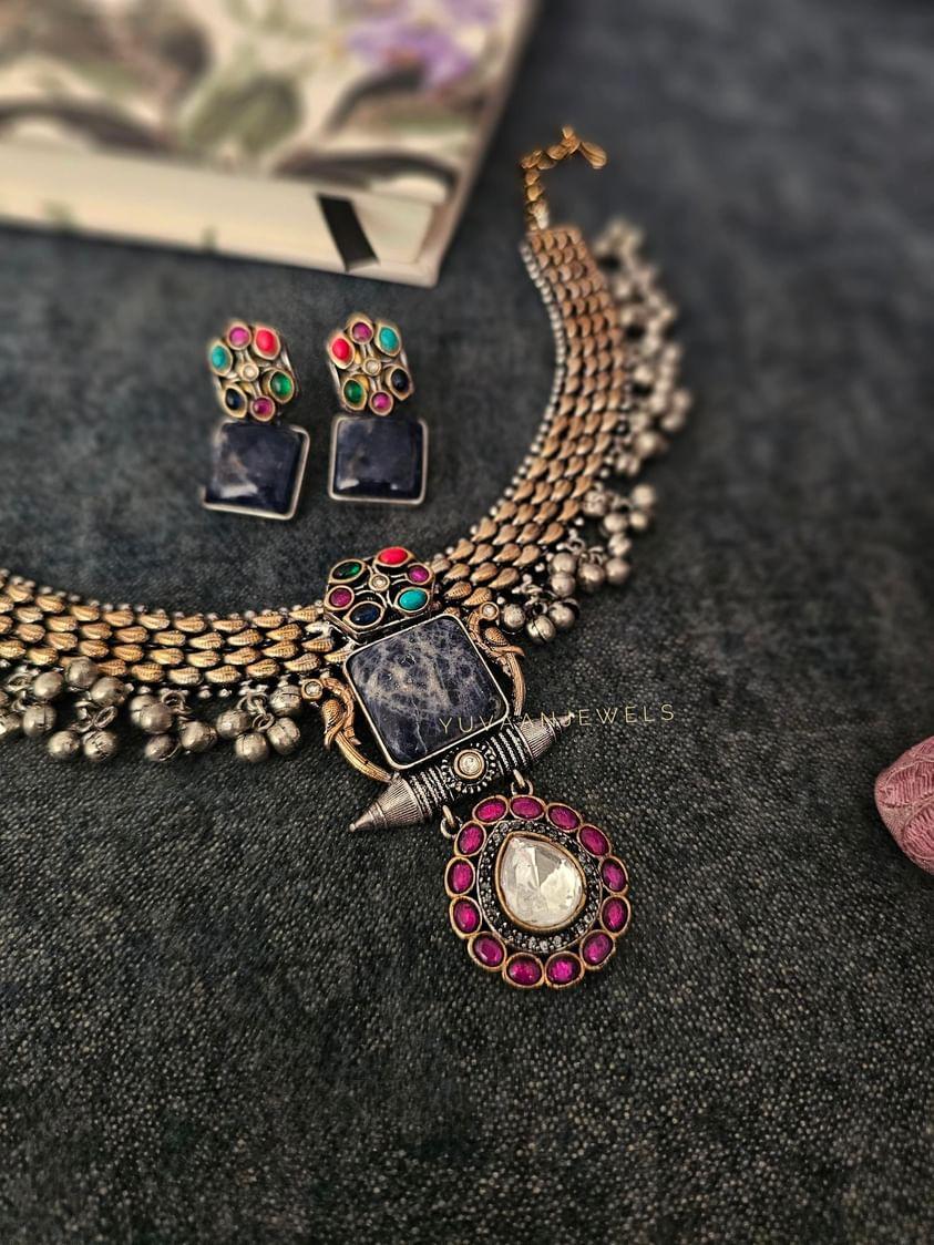 Aakash Handcarved Necklace