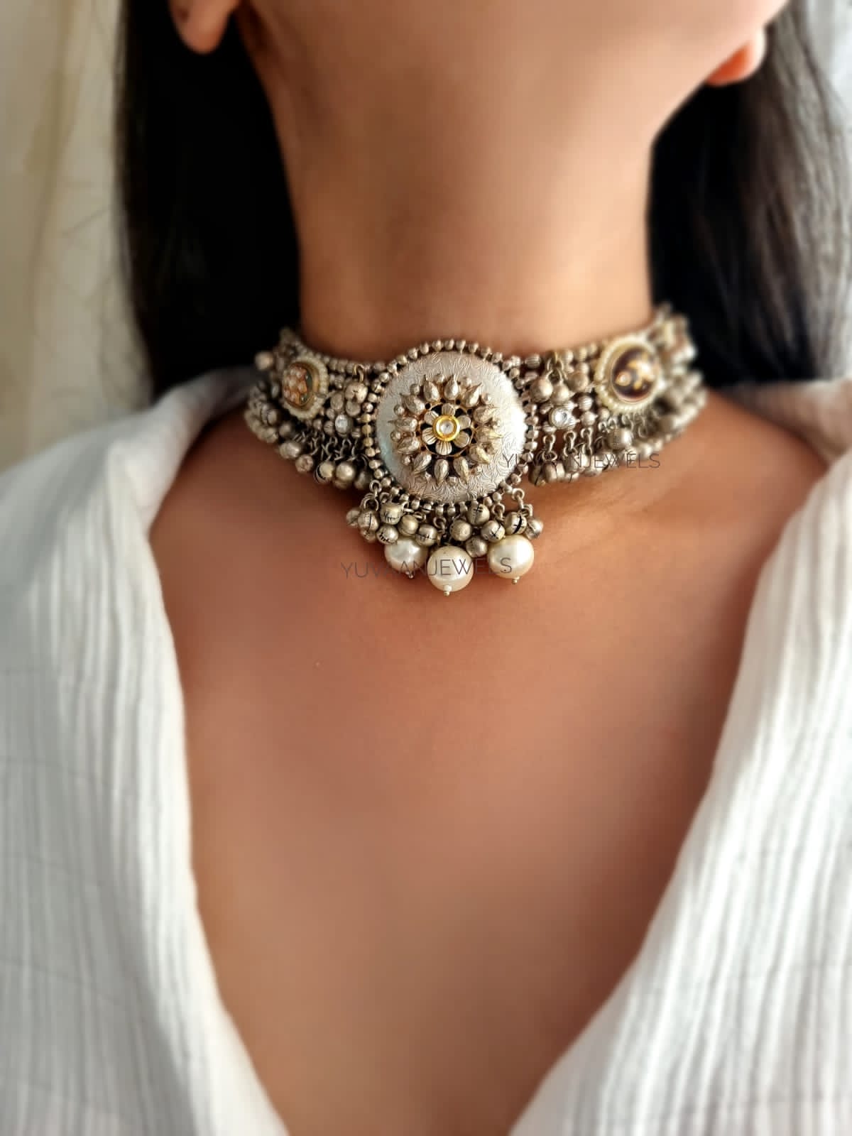 Rivaaz necklace