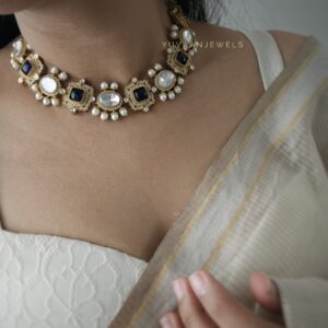 Margot Quartz polki and pearls choker