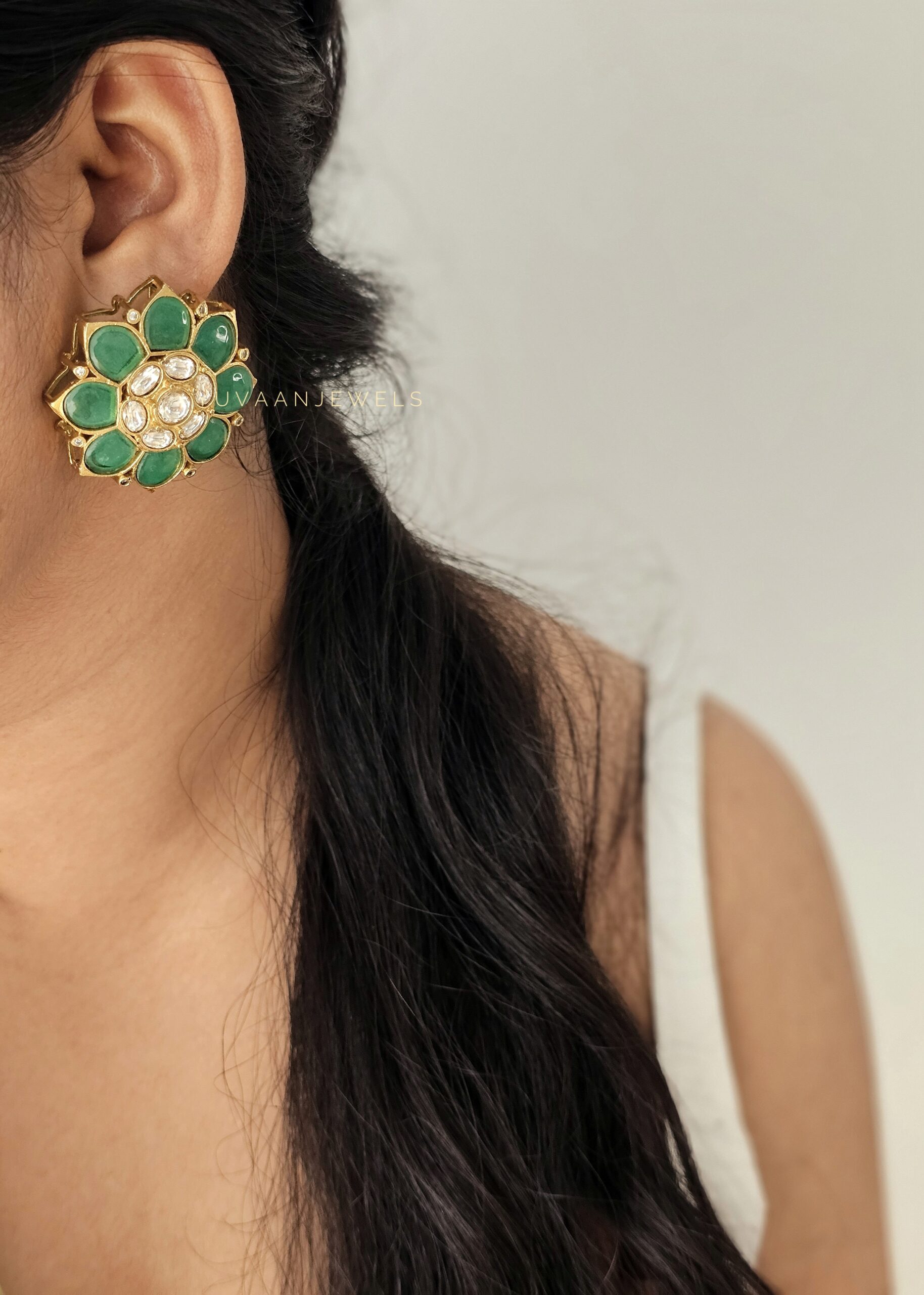 Avantika polki studs