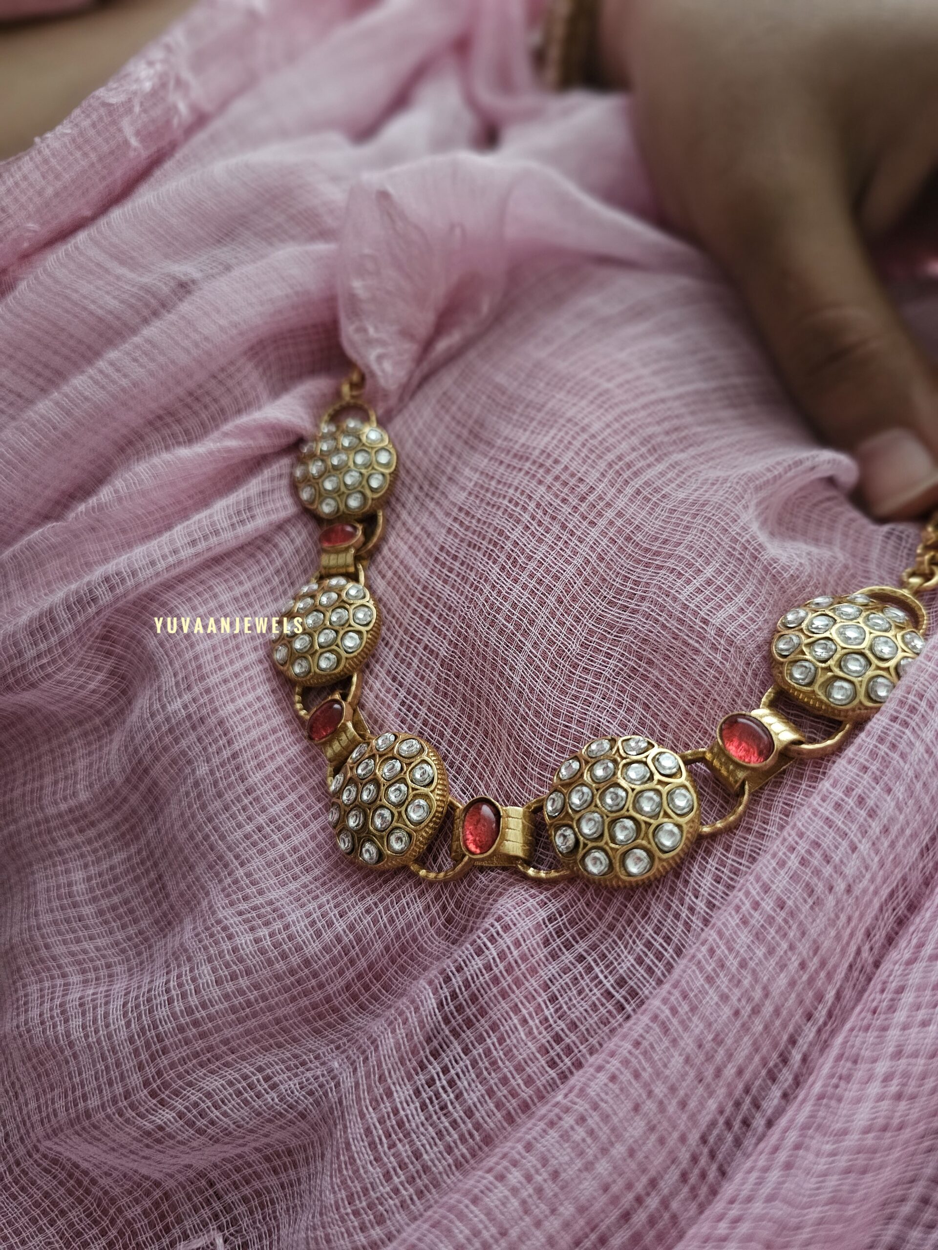 Ishira handcrafted choker - Image 11