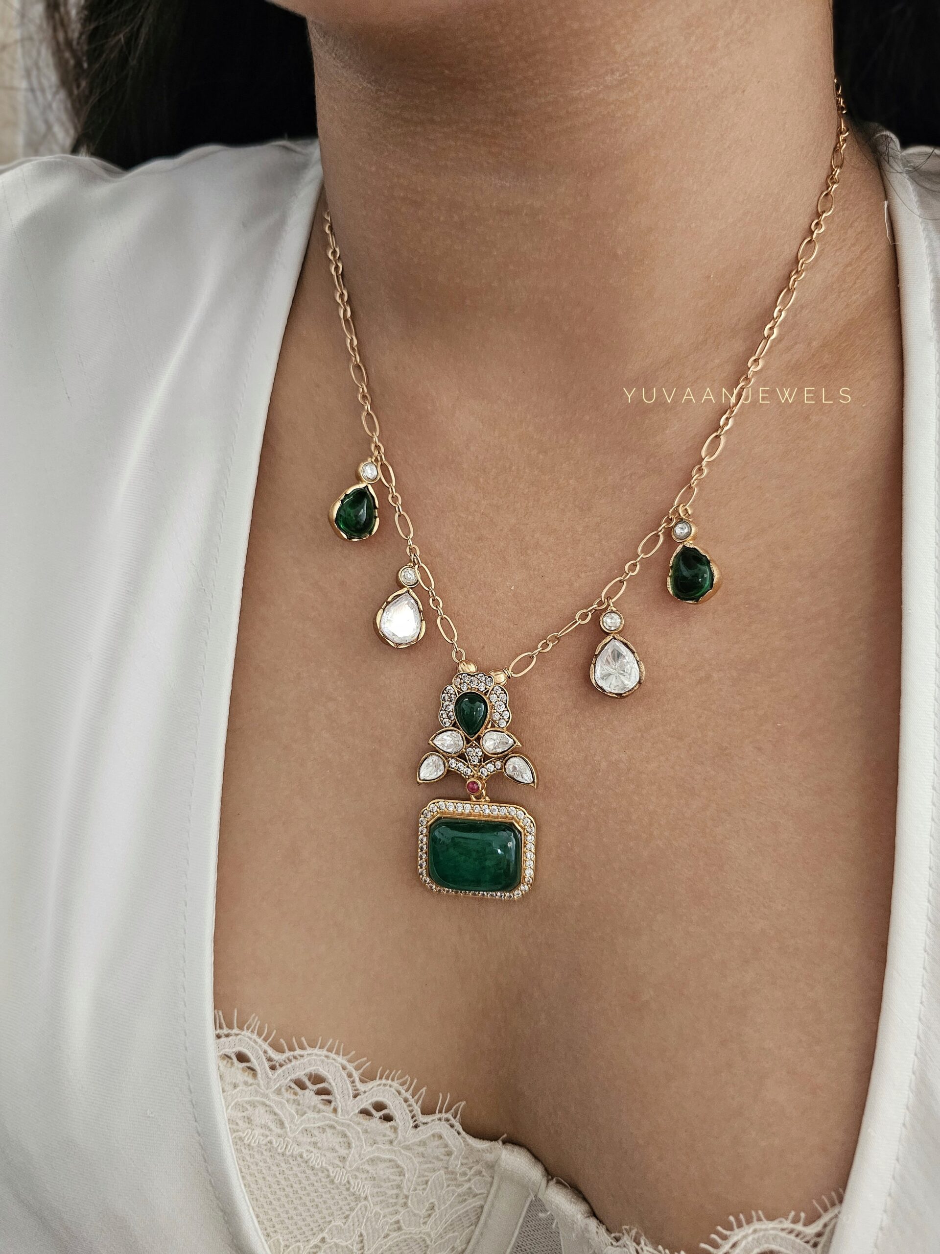 Mahua delicate quartz and polki necklace