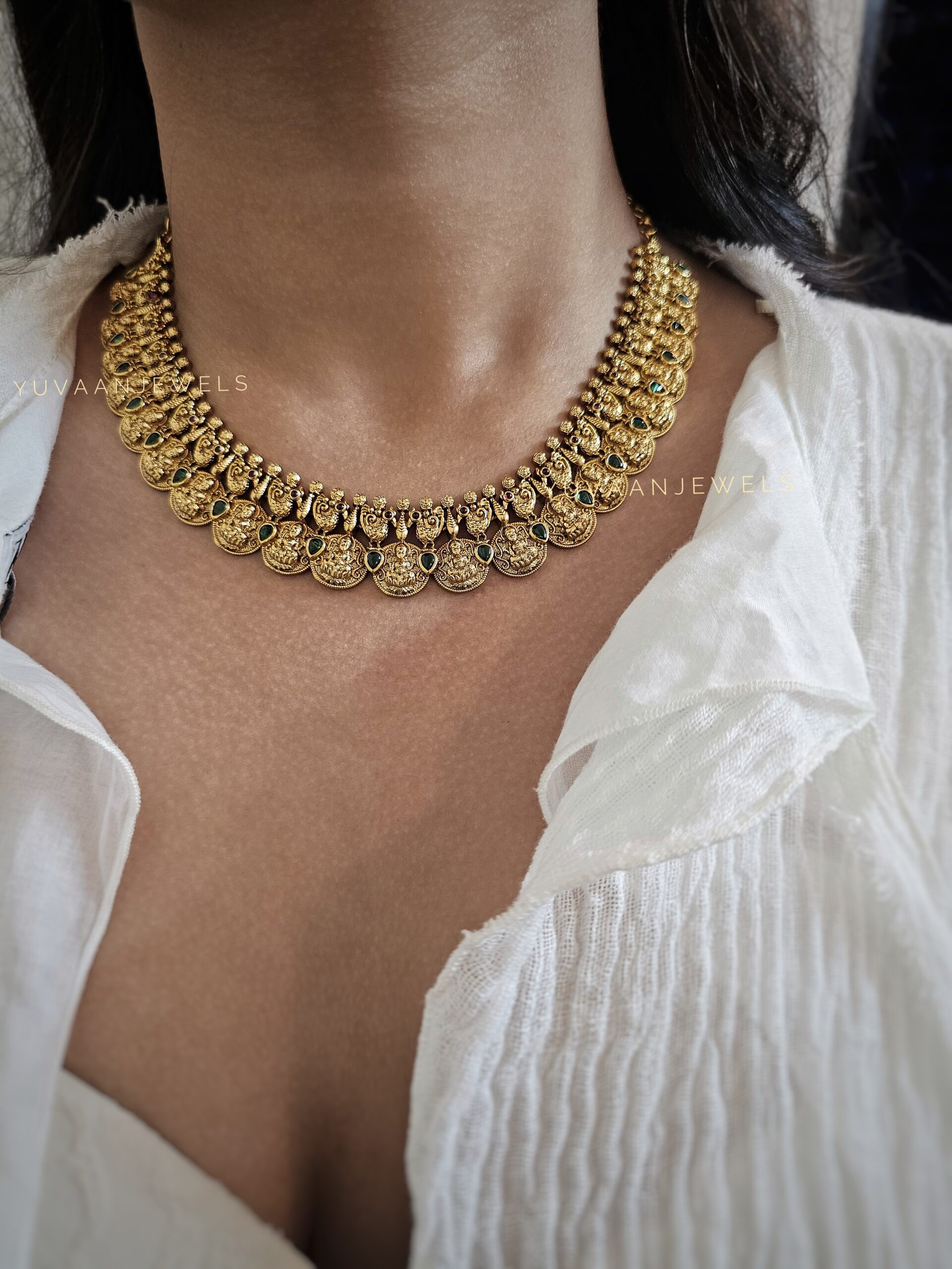 Sohvi Handcrafted temple necklace