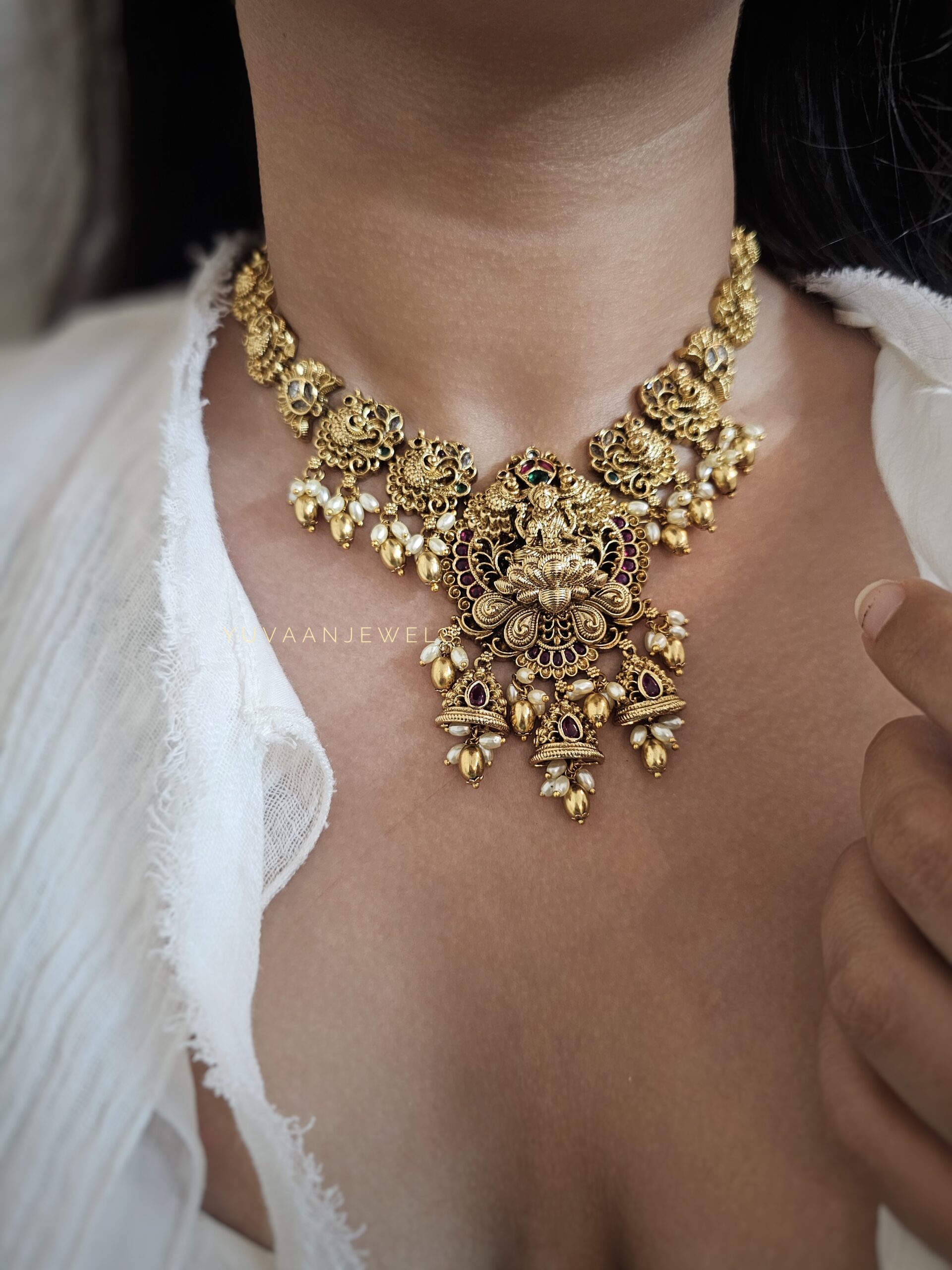 Devyani Handcrafted temple necklace - Image 4