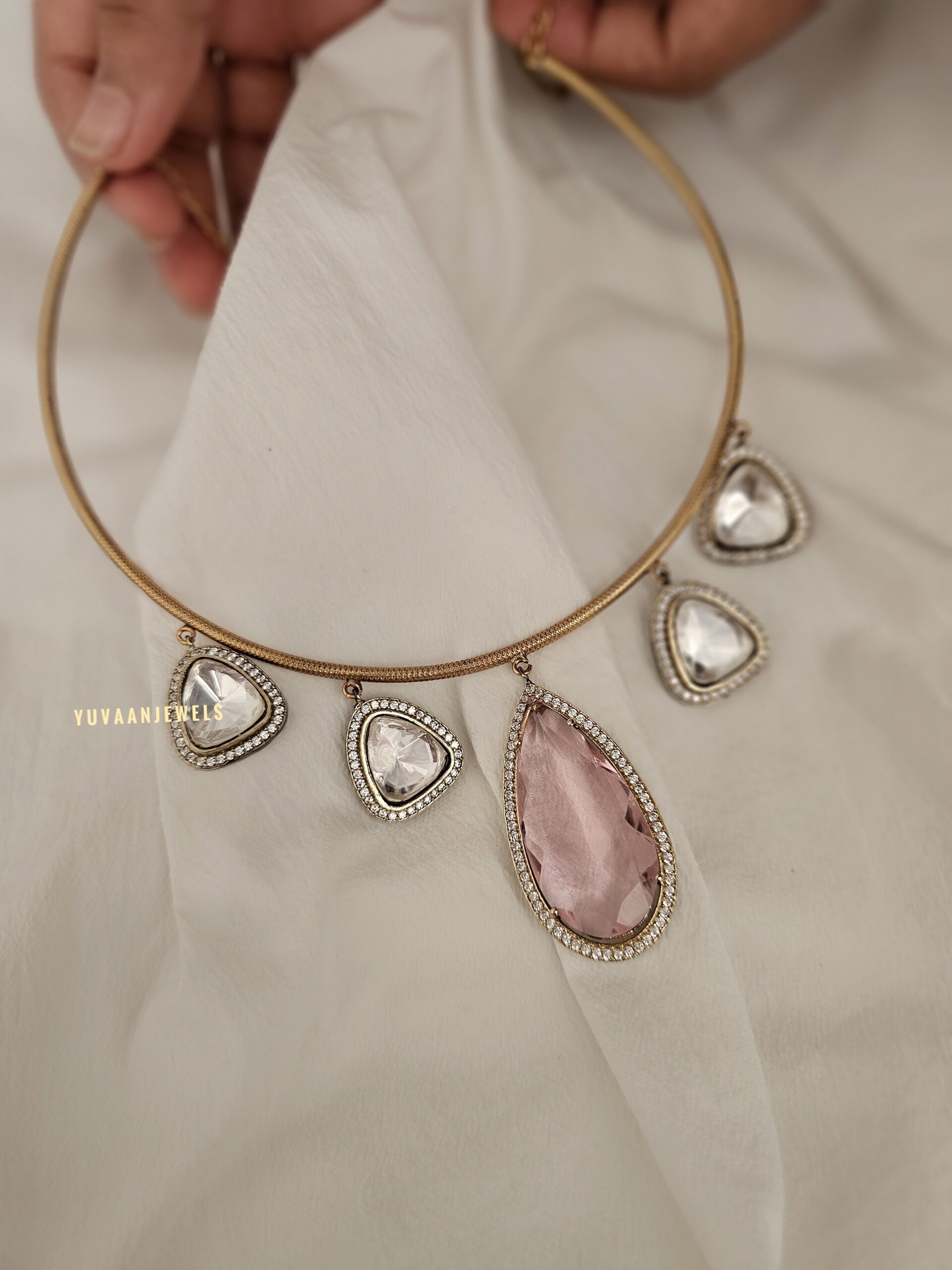 Disha Quartz and polki Hasli necklace - Image 8