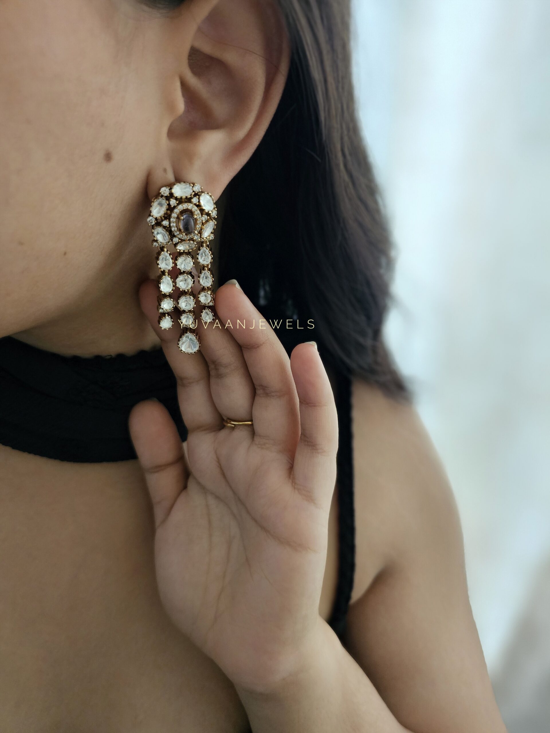 Tapsee Polki&Quartz Antique earings - Image 3