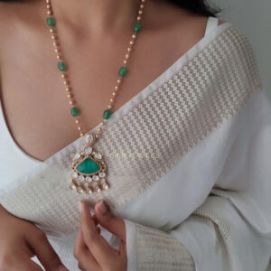 Ishaani Quartz Necklace