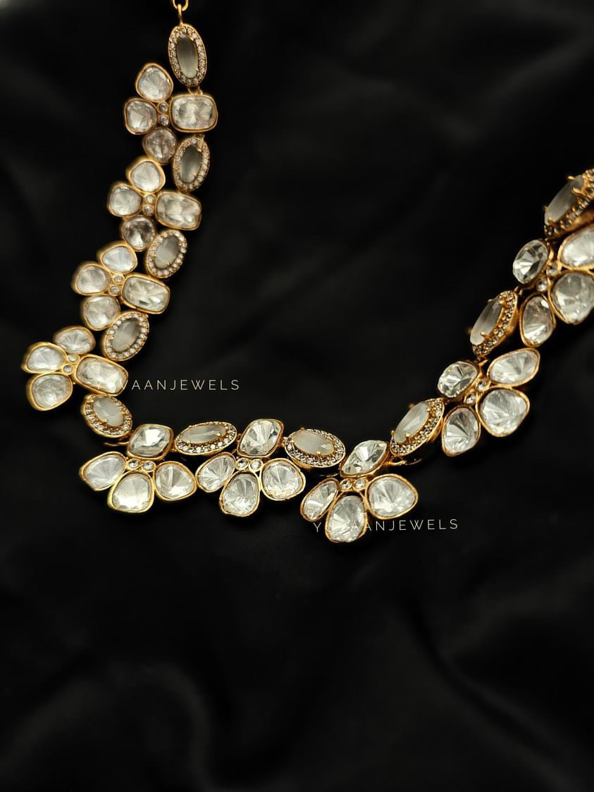 Sutra Polki Necklace - Image 4