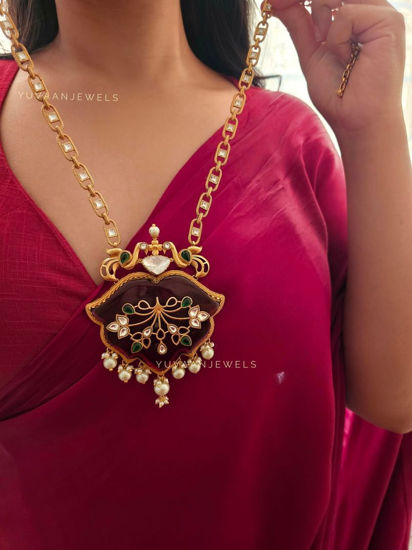 Amreeta Handcrafted Necklace - Image 8