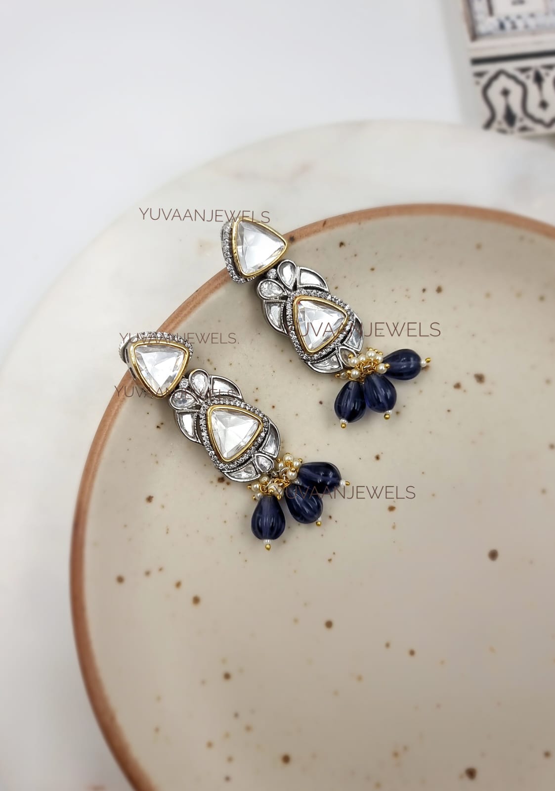 Shweta Polki Choker - Image 4