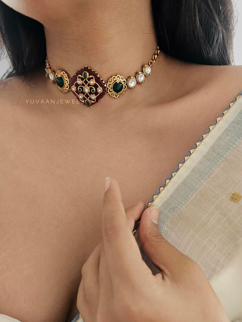 Surkh Gold Choker - Image 3