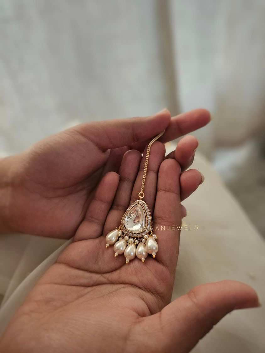 Ishita polki mangtika