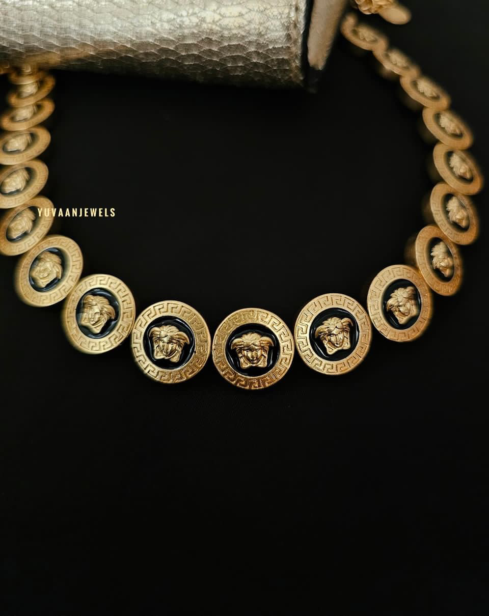 Koreìl Necklace - Image 9