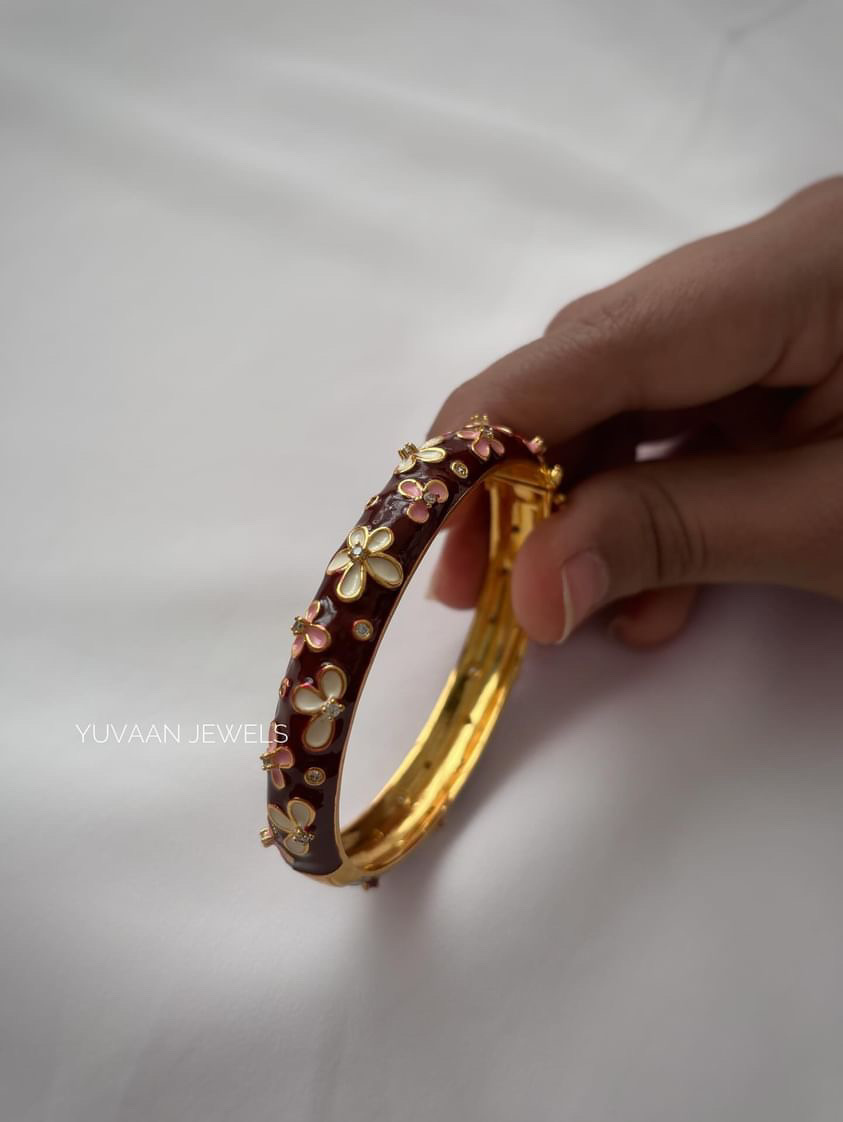 Flora openable bangles - Image 5