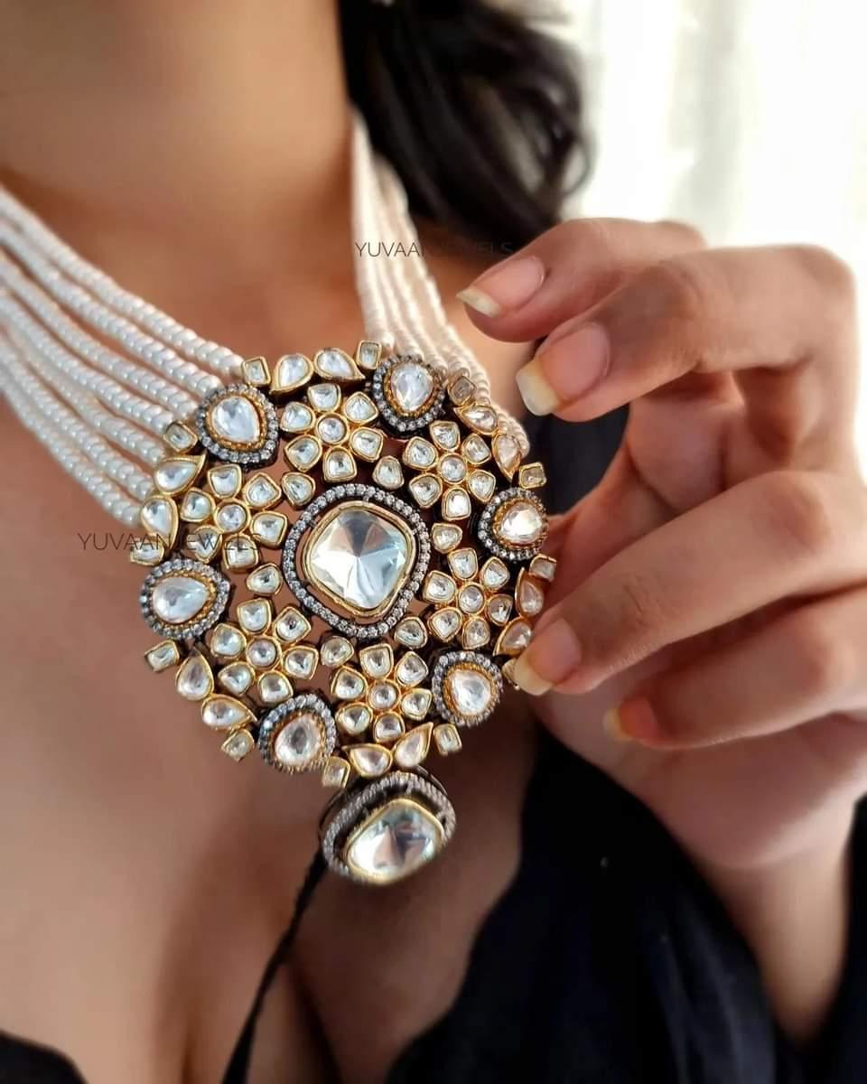 SRISHTI PEARL NECKLACE - Image 9