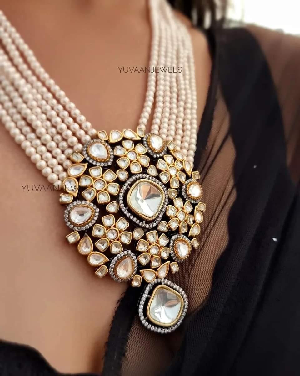 SRISHTI PEARL NECKLACE - Image 11