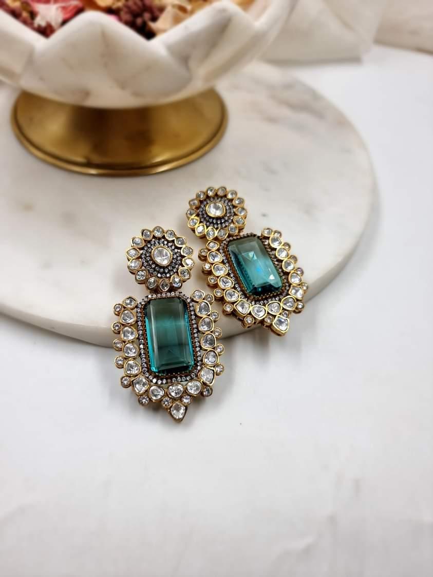 Mohak Quartz Earrings - Image 2