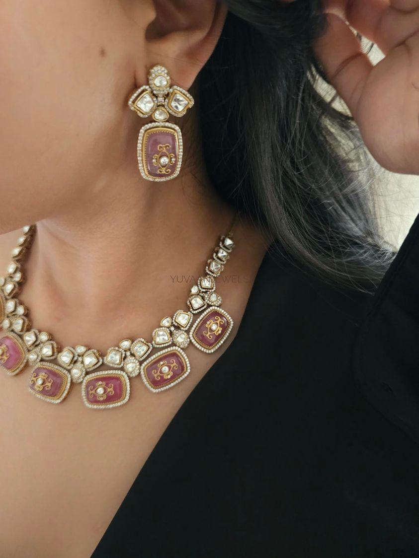 Rukhsaar quartz necklace