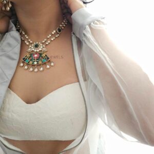 Cora handcrafted necklace