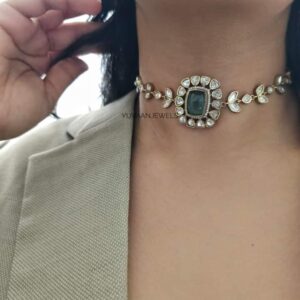 Inaaya quartz and polki choker