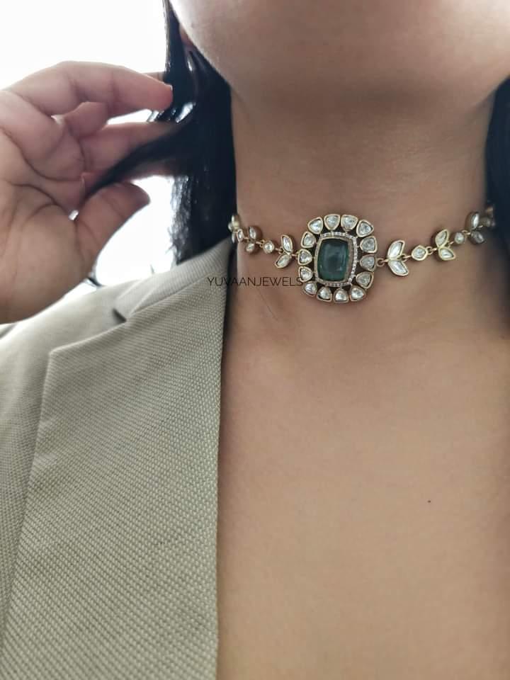Inaaya quartz and polki choker