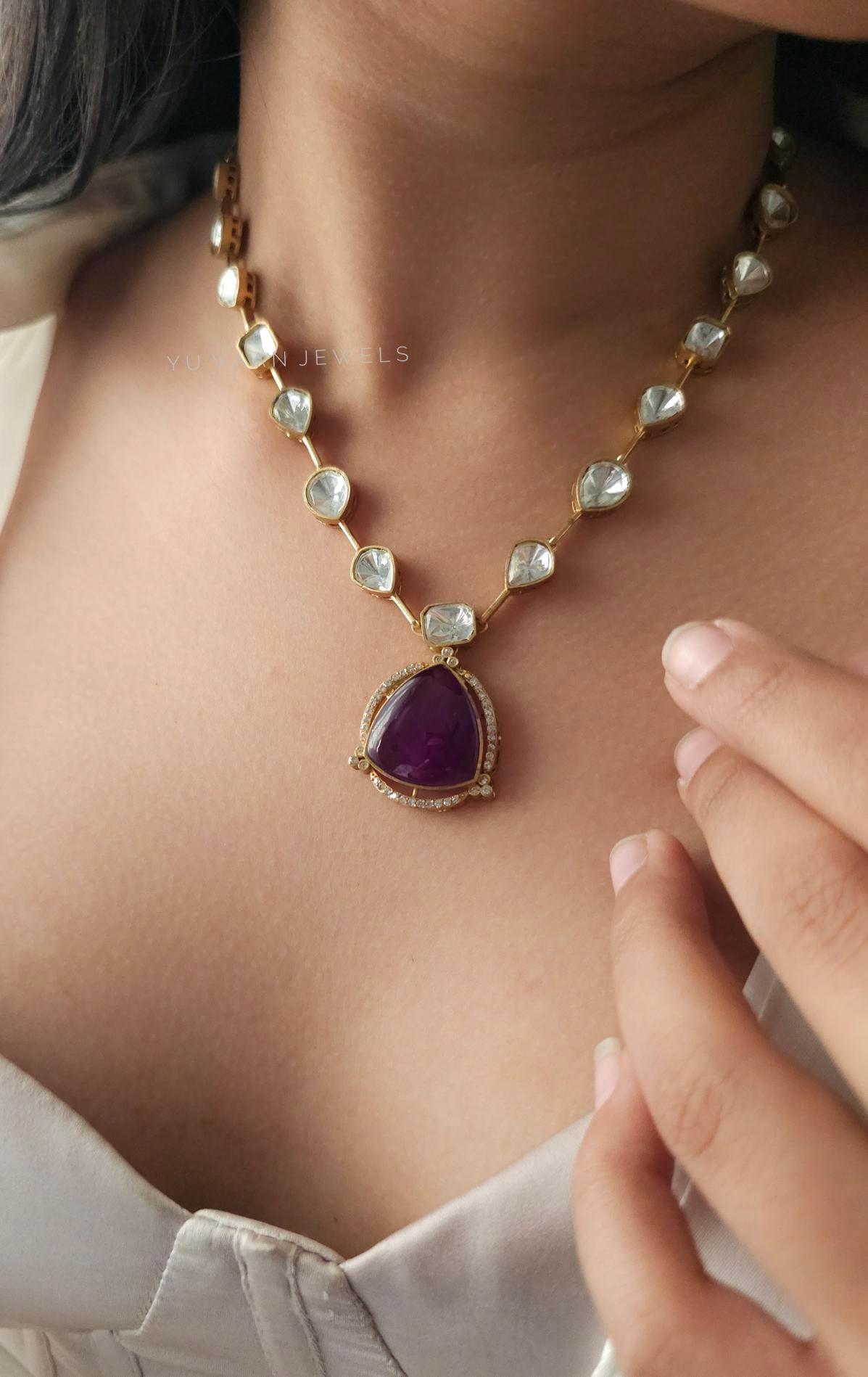 Ujeel delicate necklace