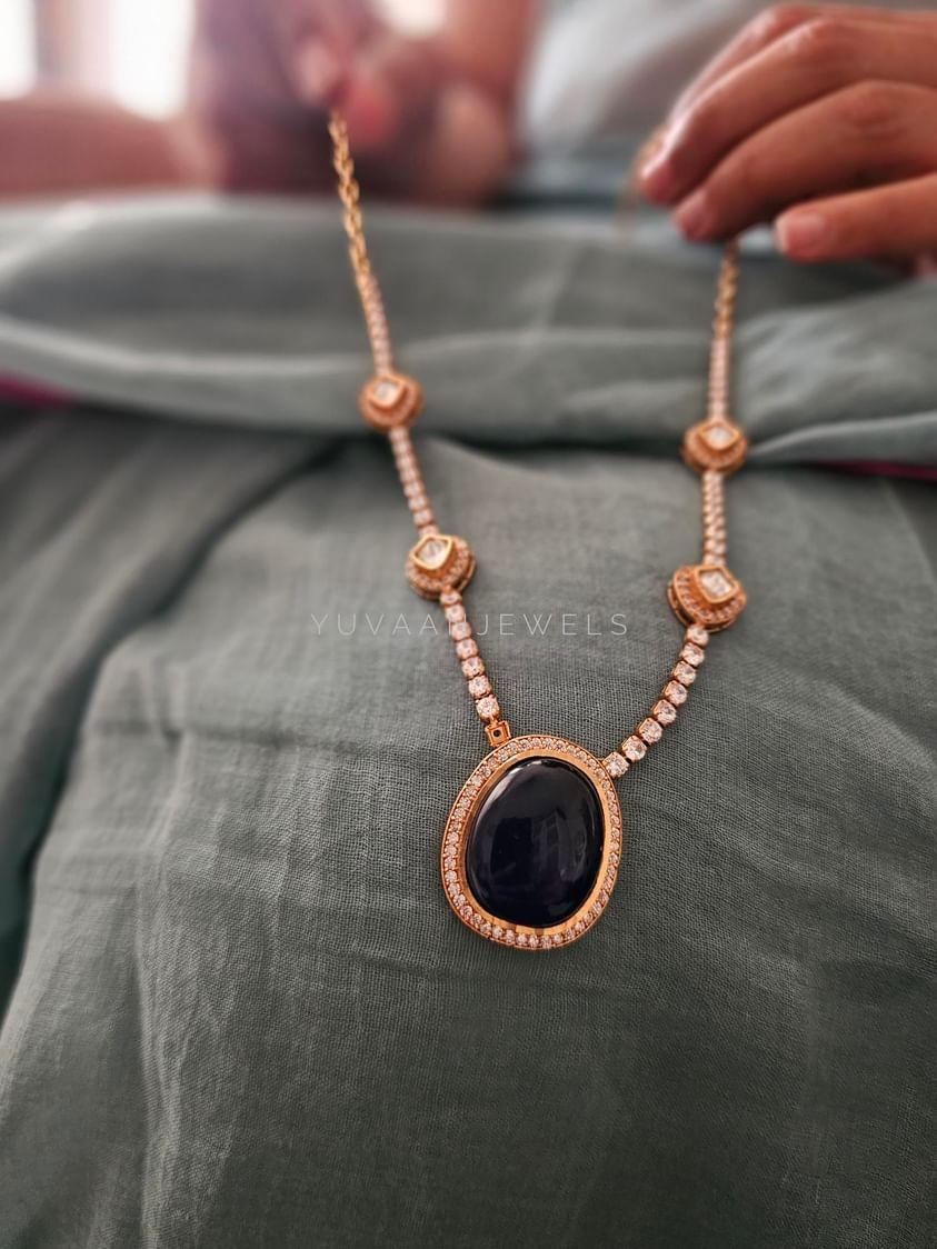 Darci delicate necklace