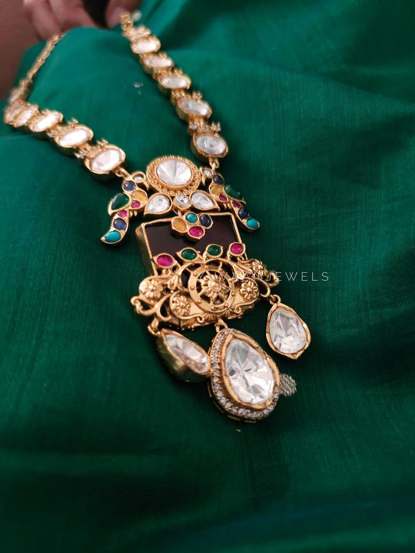 Lacey handcrafted necklace