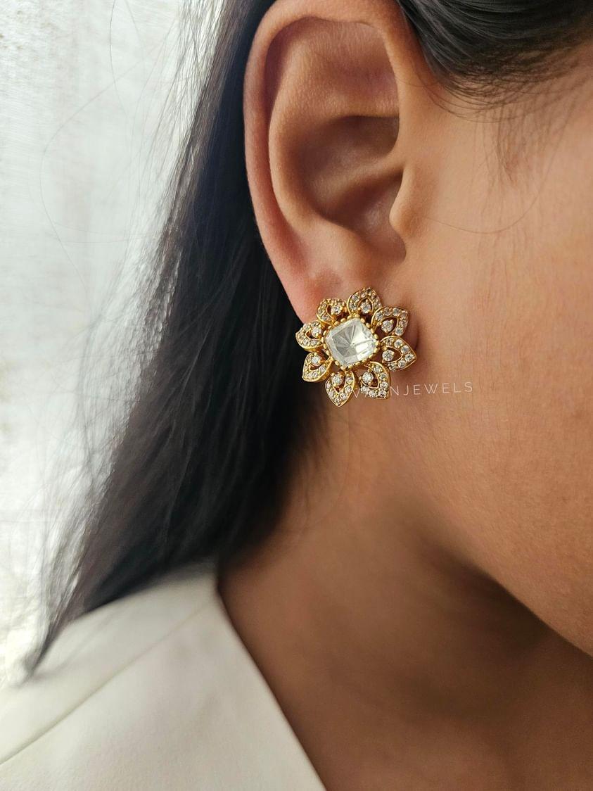 Gul-naaz uncut polki studs
