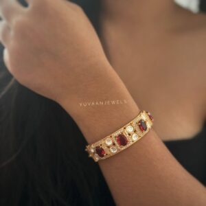 Mehtaab openable bangle