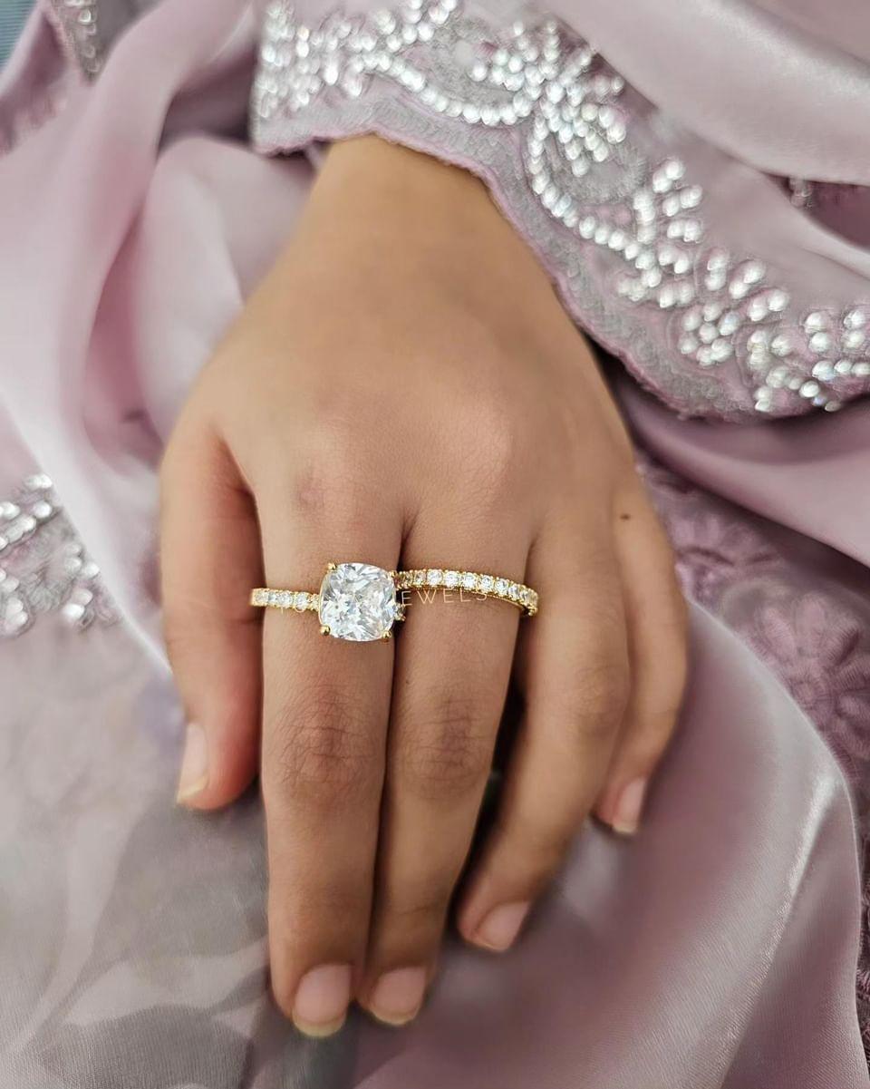 Eternal love solitaire and band ring