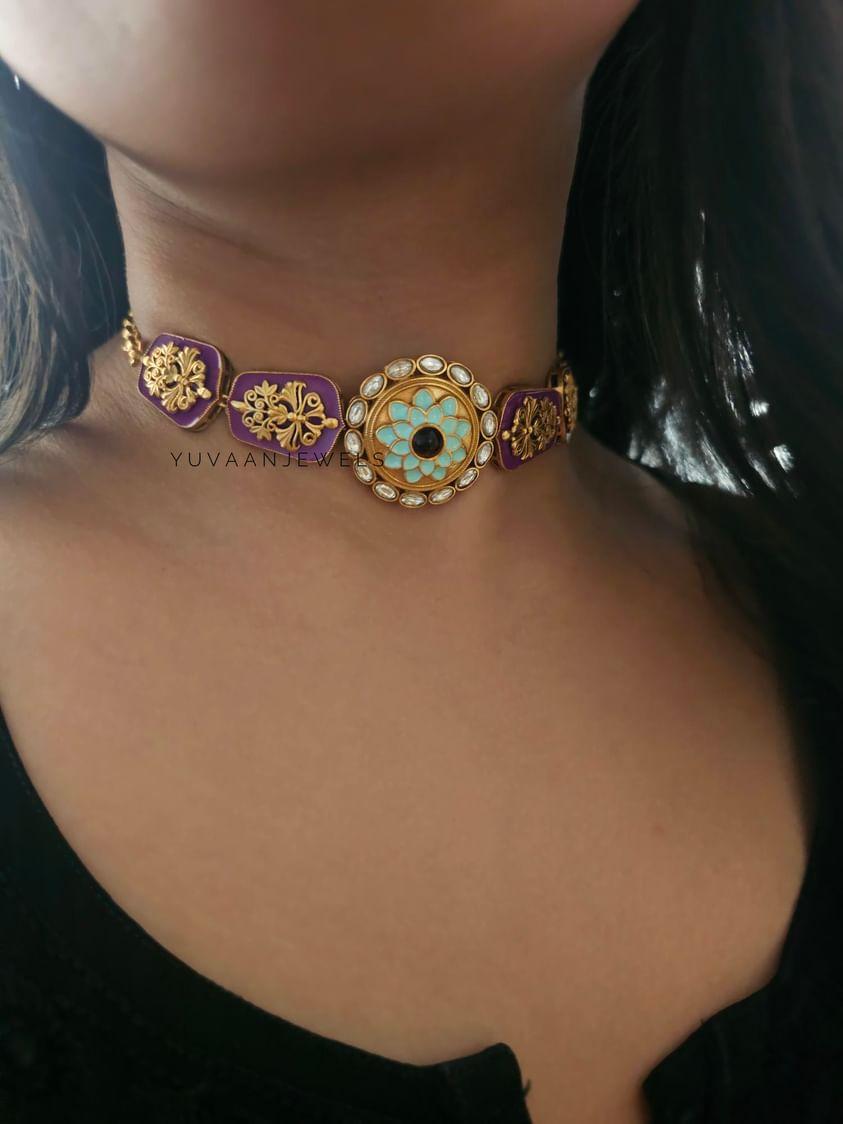 Zoey handcrafted choker