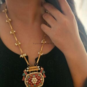 Zoey handcrafted long Necklace