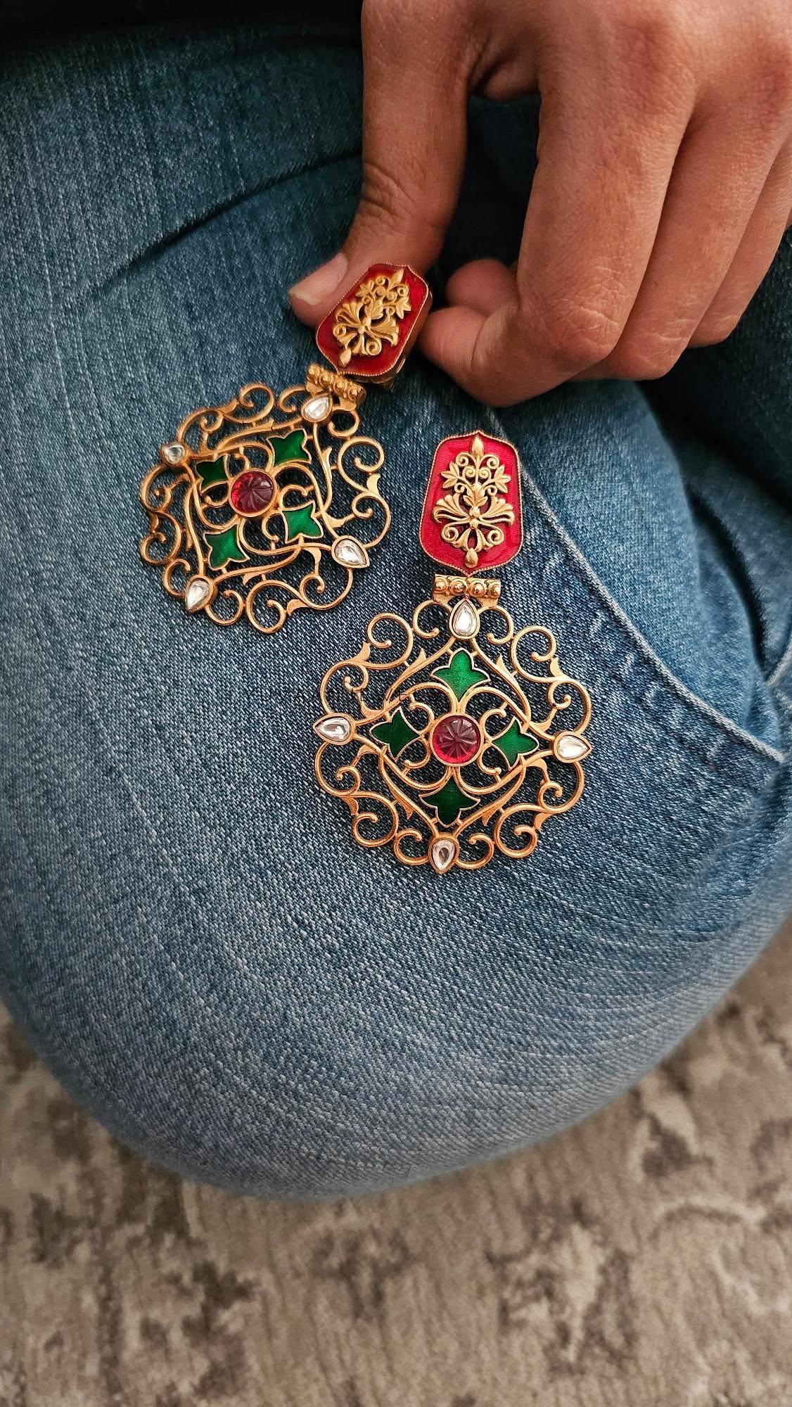 Amiara delicate chaandbaali with Kaan Chain - Image 5