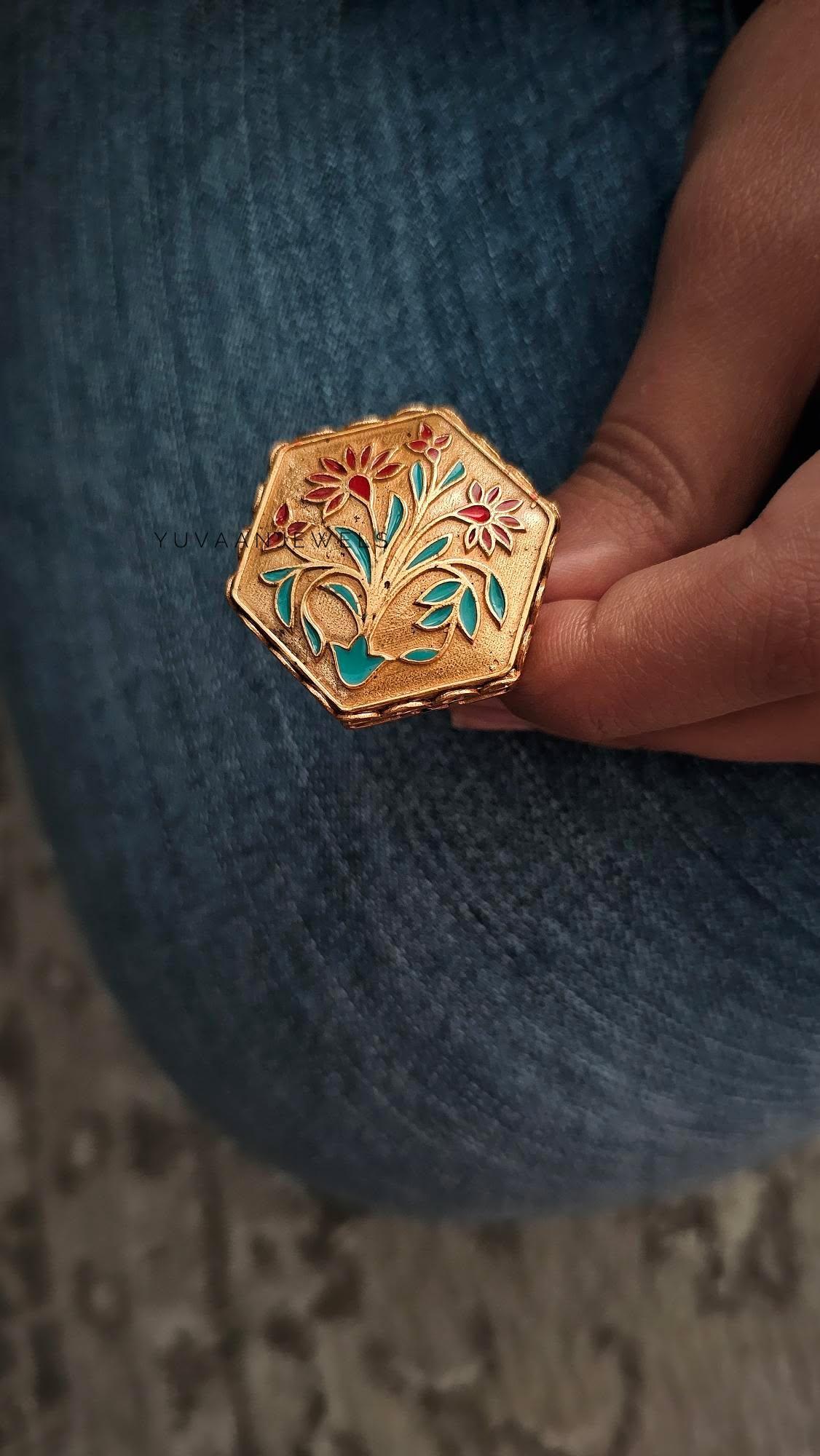 Amiara handcrafted ring - Image 4