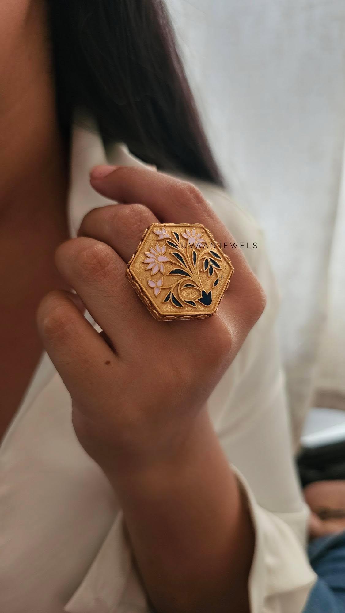 Amiara handcrafted ring - Image 3