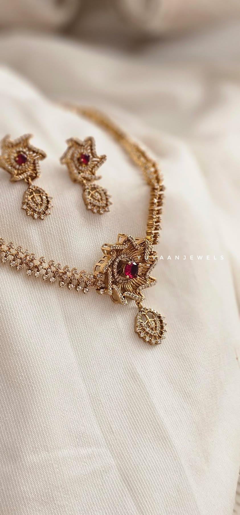 Feeha Interchangeable Stone Choker - Image 11