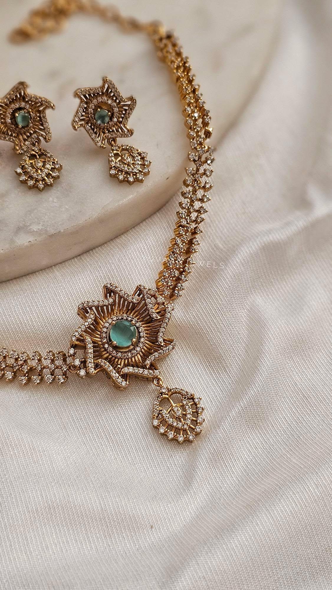 Feeha Interchangeable Stone Choker - Image 19