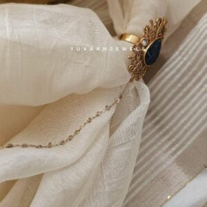 Shifa Handcarved ring