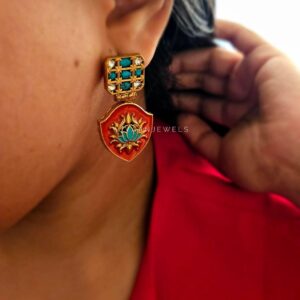 Farah handcrafted earring
