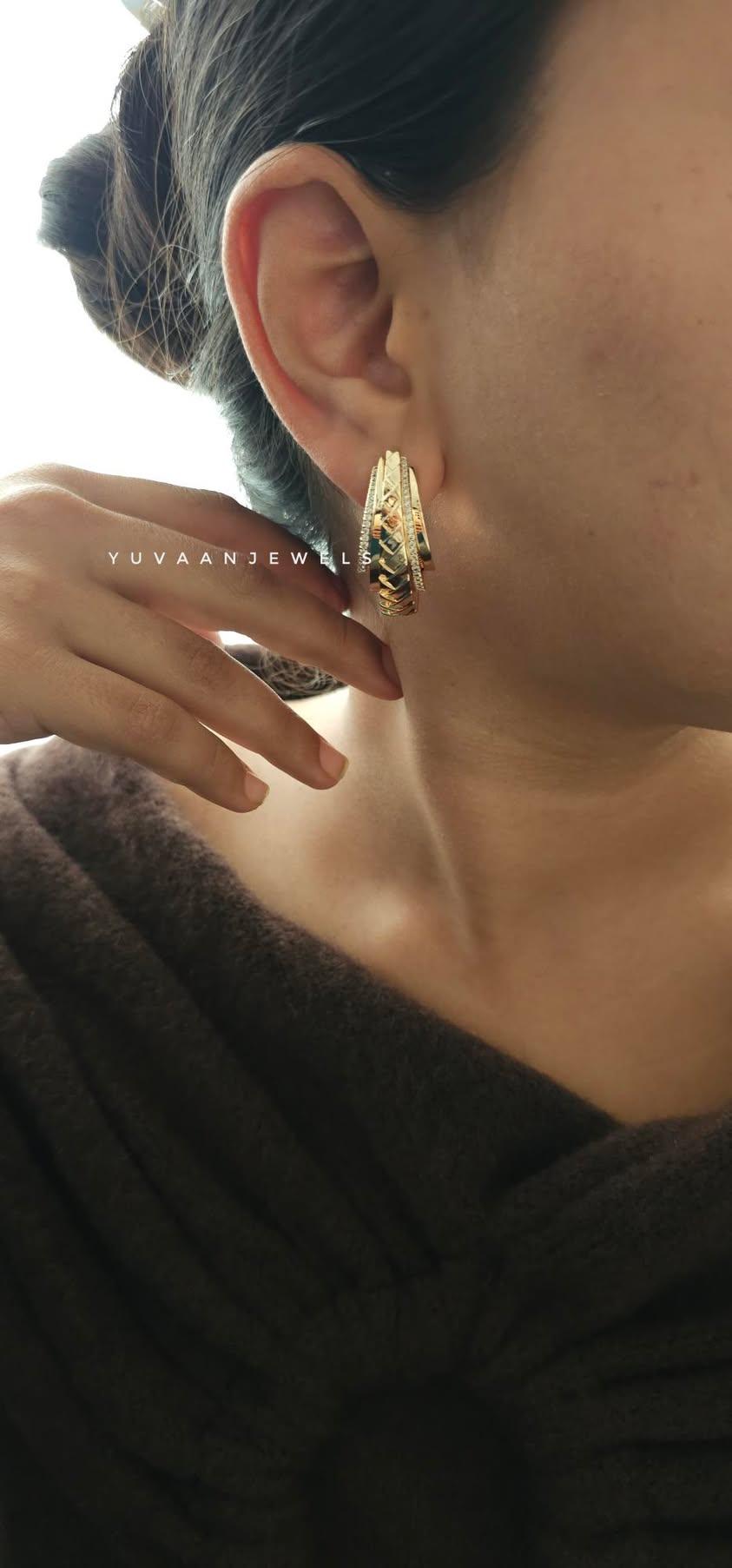 Cleo gold earring - Image 3