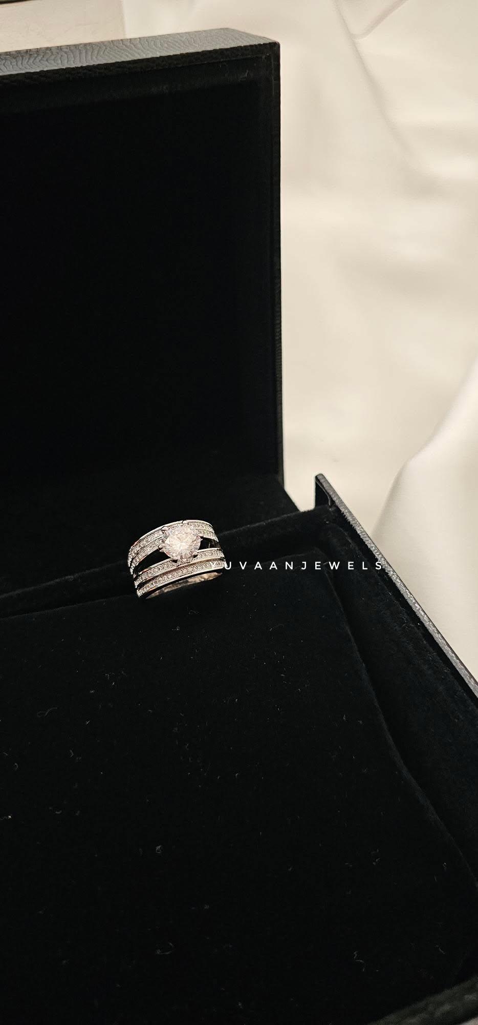 Lyra solitaire ring - Image 2