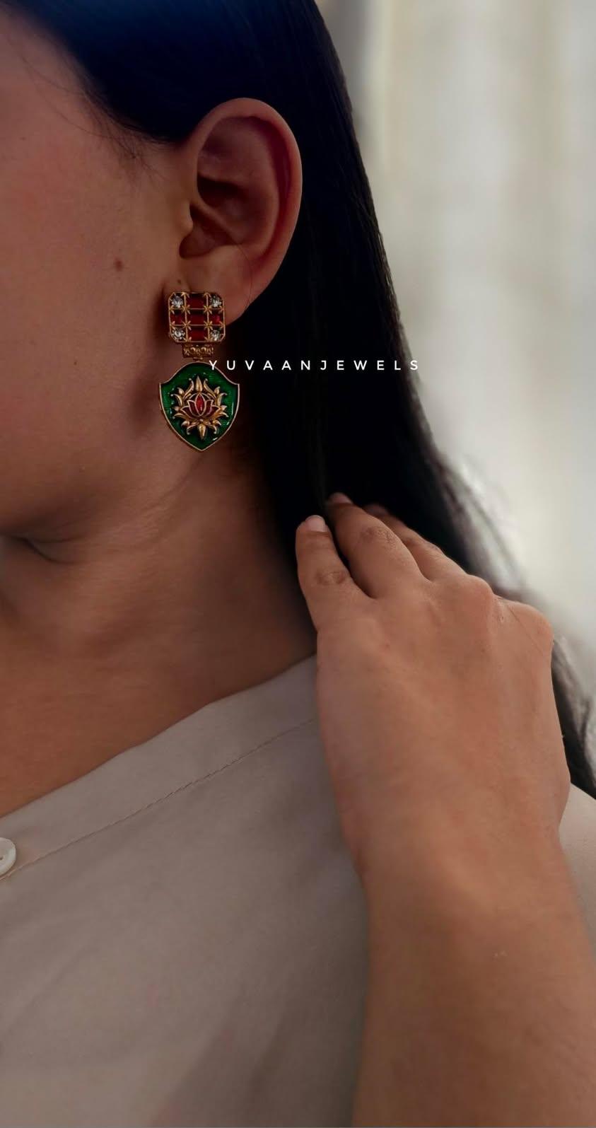 Farah handcrafted earring - Image 5