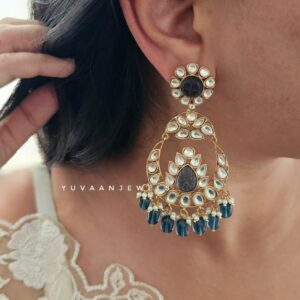 Winnie Carved Chaandbaali