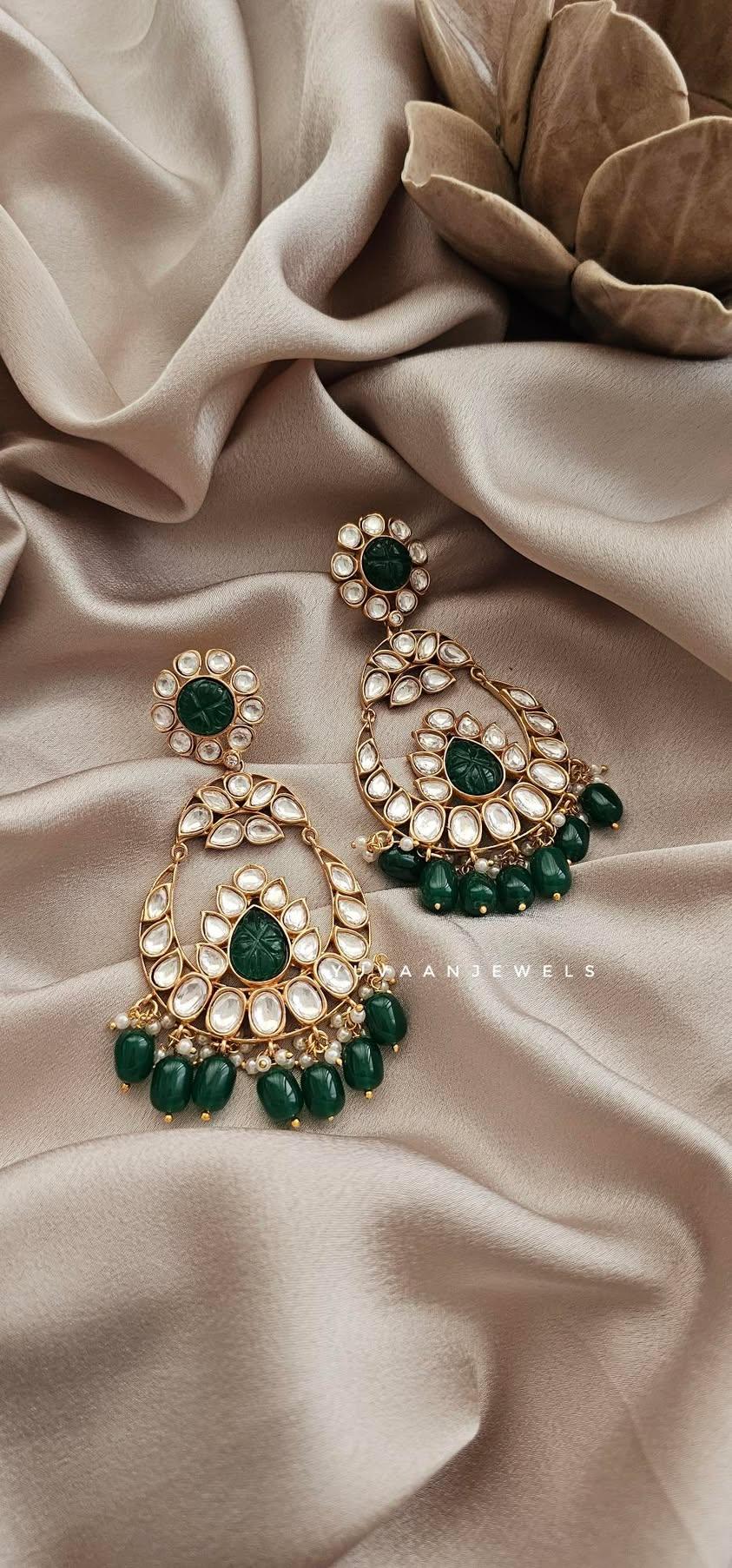 Winnie Carved Chaandbaali - Image 4