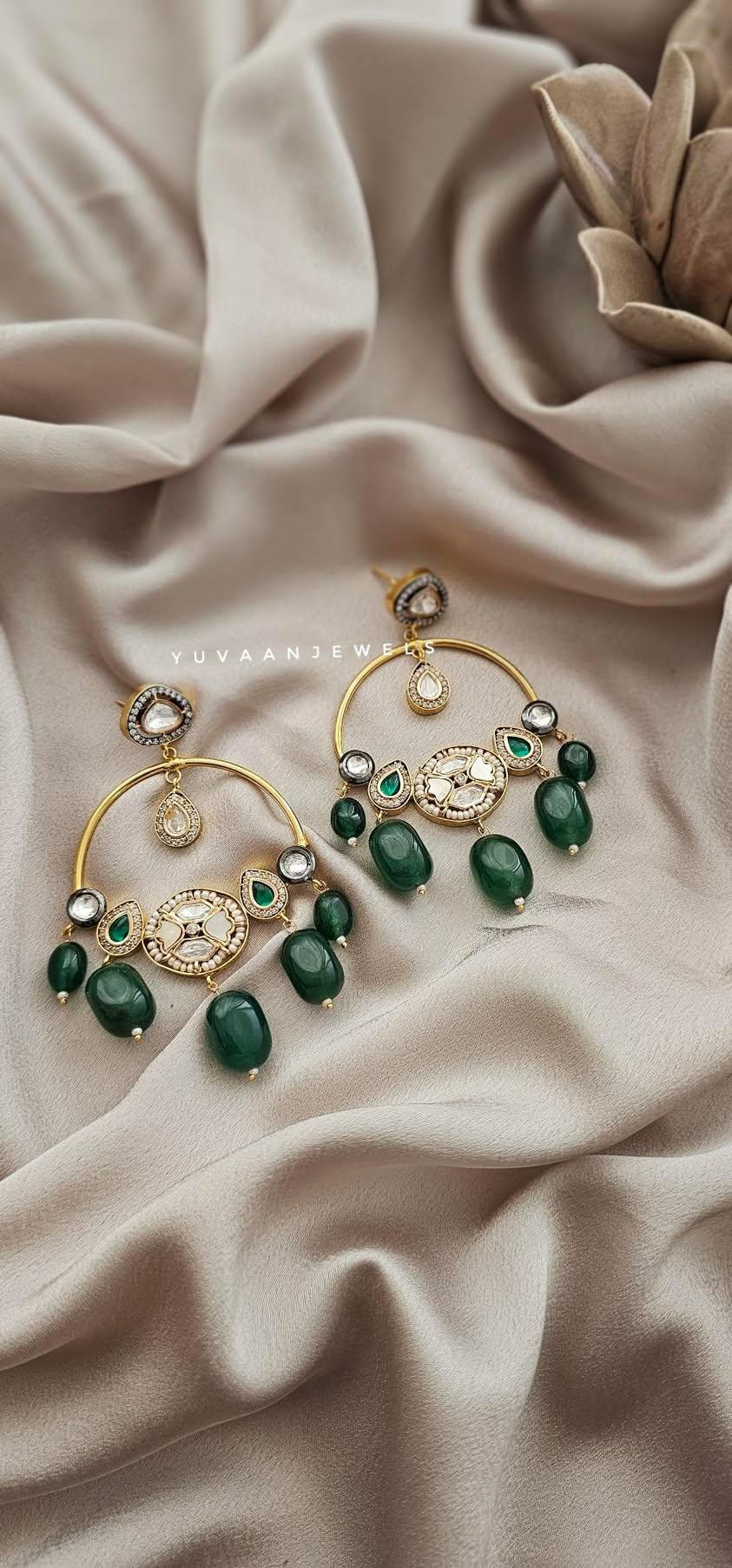 Zev baroque pearl chaandbali