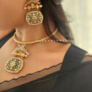 Ridhha hasli necklace