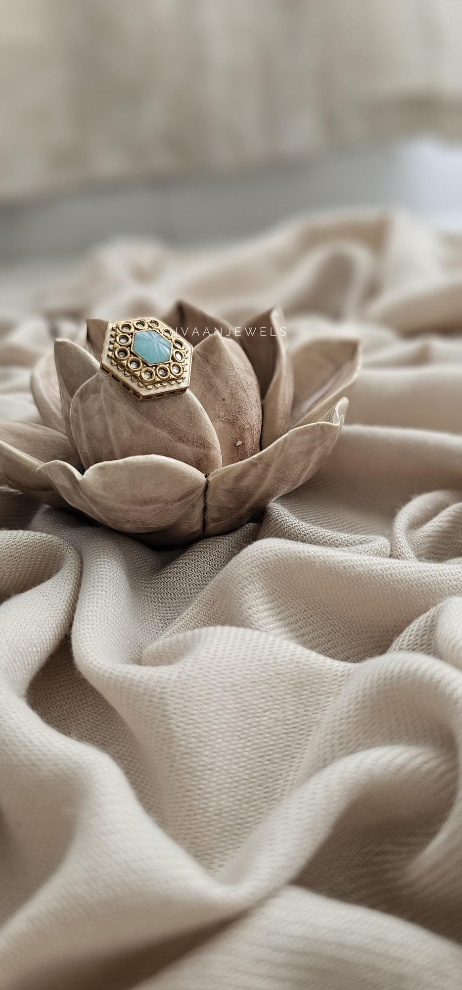 Lucine handcrafted ring - Image 3