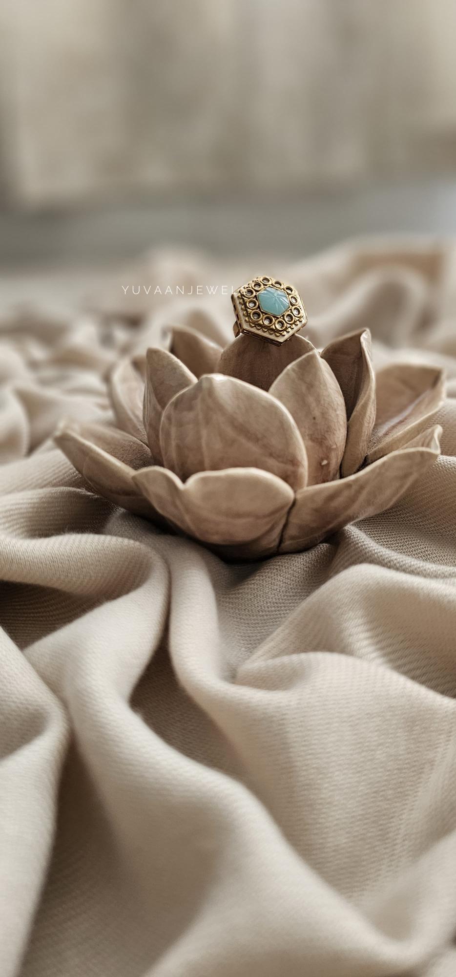 Lucine handcrafted ring - Image 5